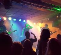 Jesienni live in Rock House_2